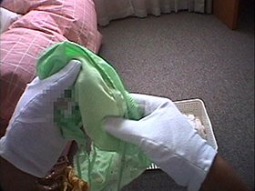 女性宅不法侵入下着盗撮完全版4時間Vol.3　サンプル画像02